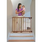 Summer Infant Stylish & Secure Deluxe Wood Stairway Gate - $37.47 (50% off)