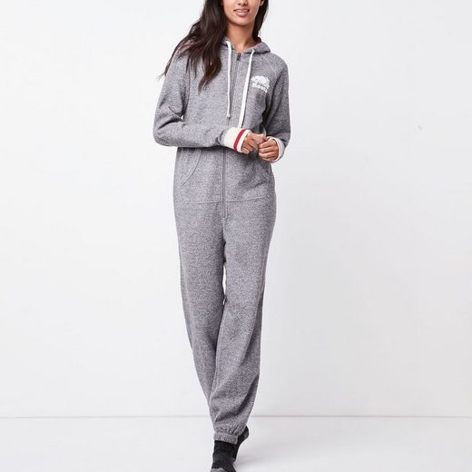 grey roots tracksuit